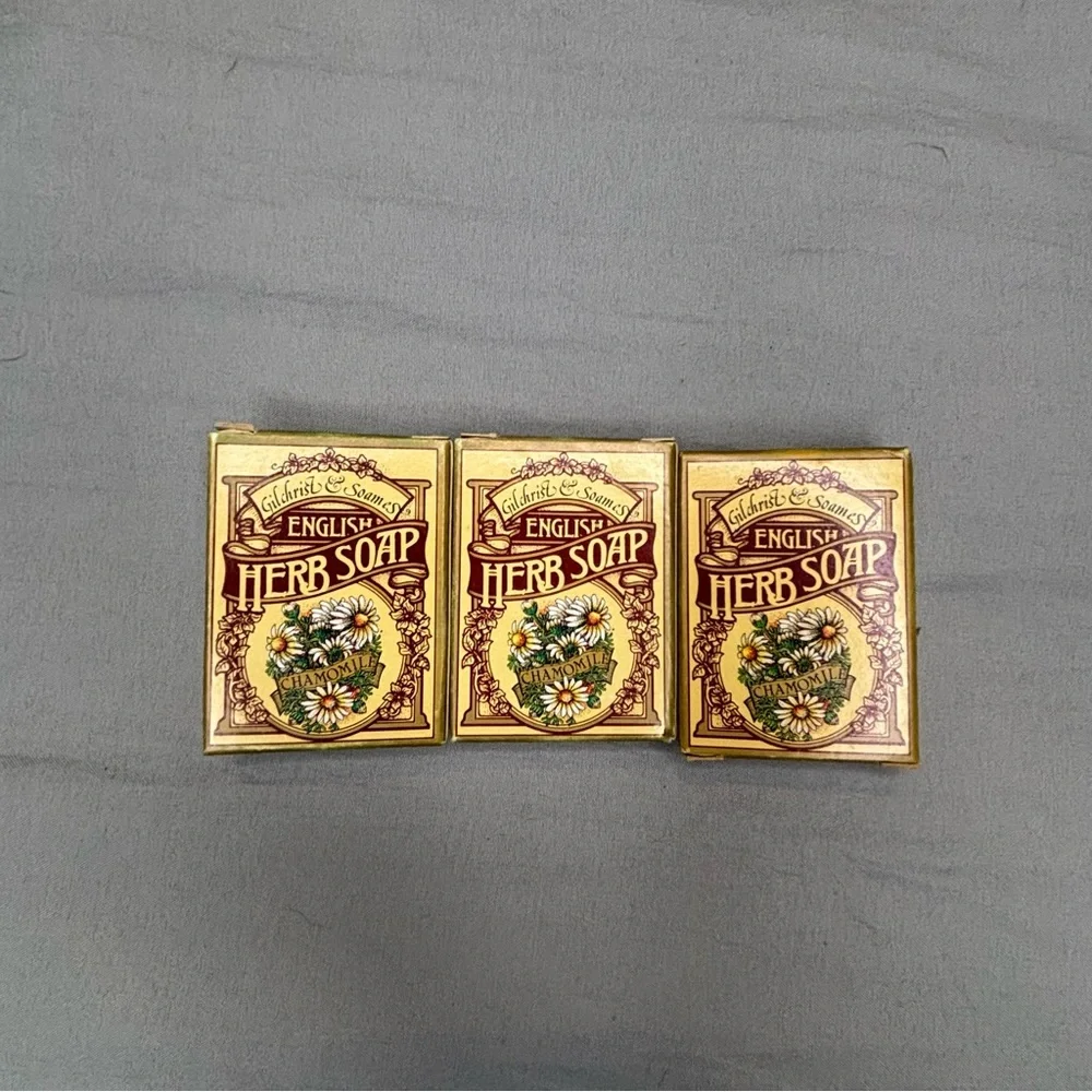 Gilcrest And Soames Soap Chamomile English Herb‎ Soap .88 Oz